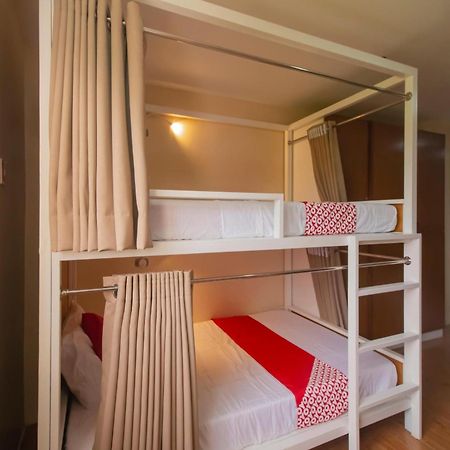 Super Oyo 832 The Teepee Place Hostel & Residence Inn Cebu Extérieur photo